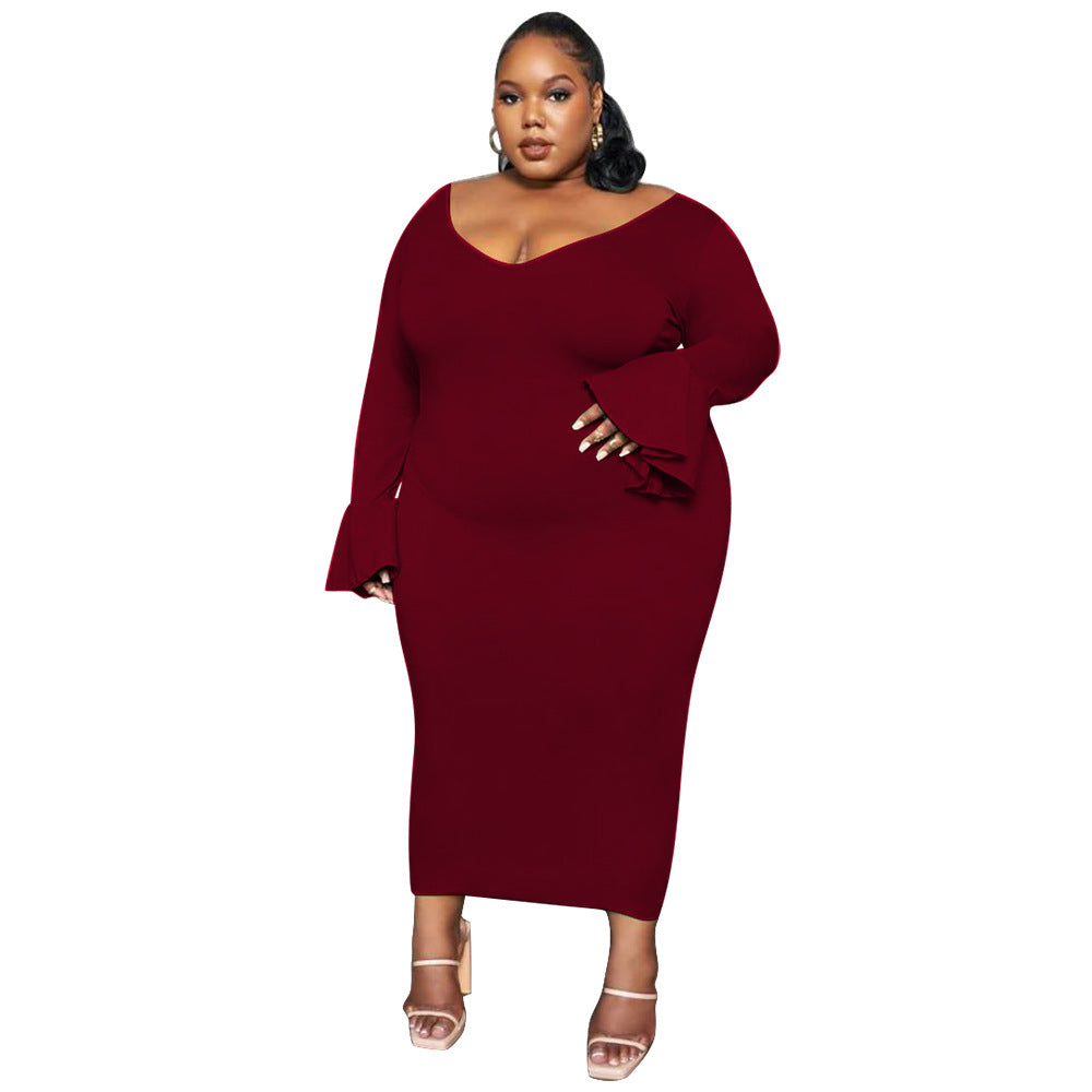 Fashionable And Sexy Plus-Size Women's Solid-Color Elegant V-Neck Maxi Dress