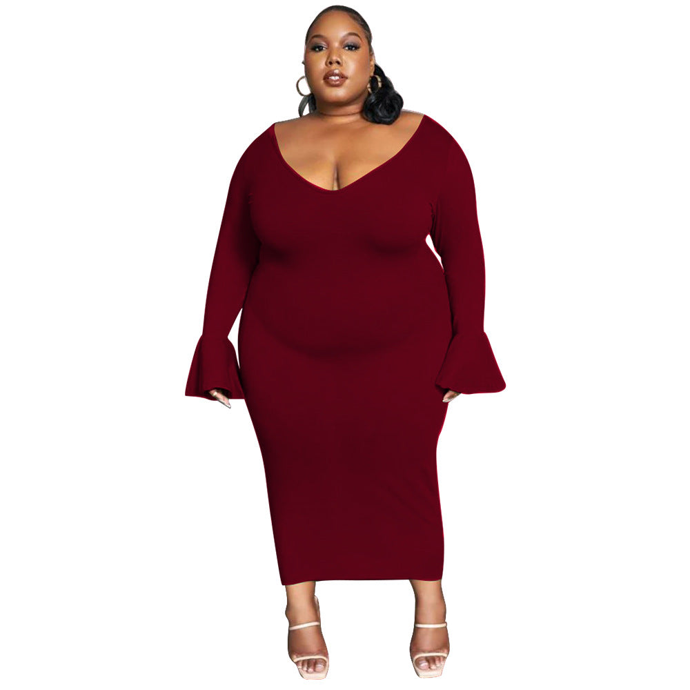 Fashionable And Sexy Plus-Size Women's Solid-Color Elegant V-Neck Maxi Dress