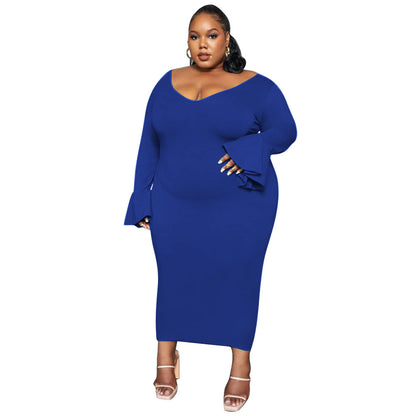Fashionable And Sexy Plus-Size Women's Solid-Color Elegant V-Neck Maxi Dress