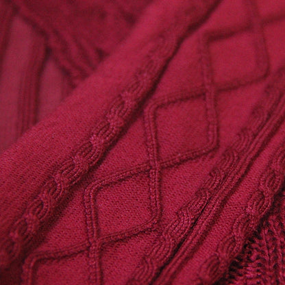 winter new round neck skirt Vintage long sleeve sweater dress