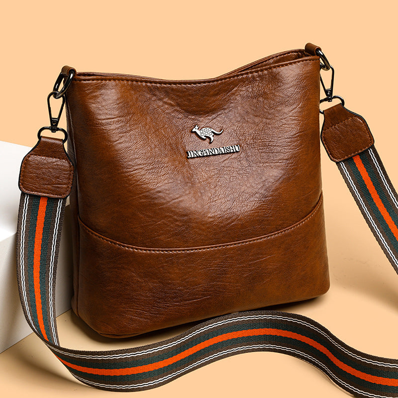 Simple Versatile Bucket Bag