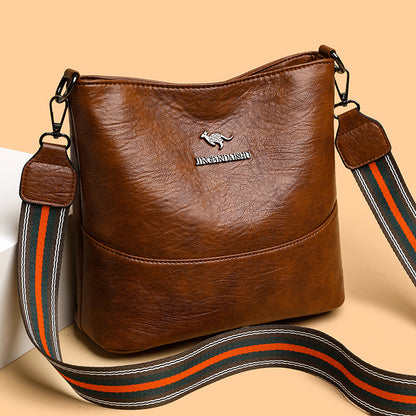 Simple Versatile Bucket Bag