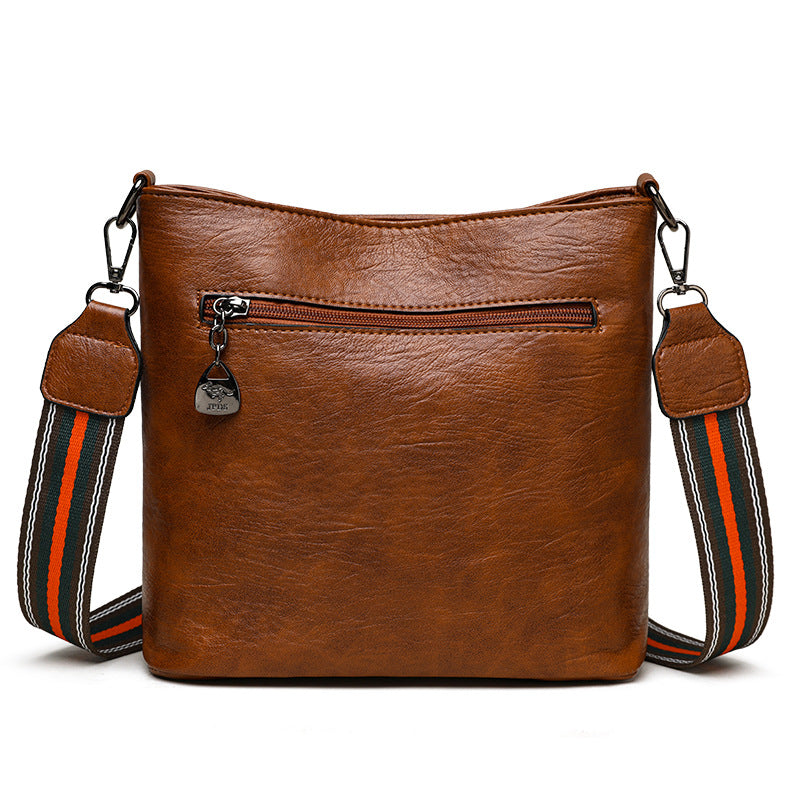 Simple Versatile Bucket Bag