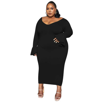 Fashionable And Sexy Plus-Size Women's Solid-Color Elegant V-Neck Maxi Dress