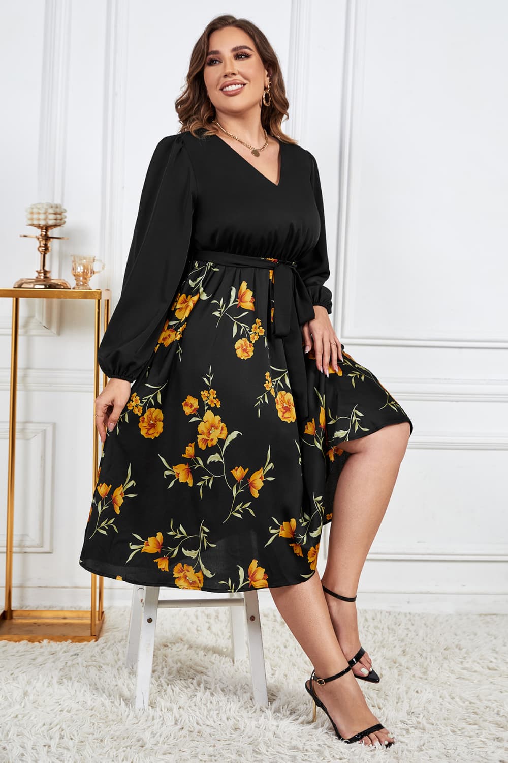 Plus Size Floral Print Tie Belt V-Neck Balloon Sleeve Midi Dress