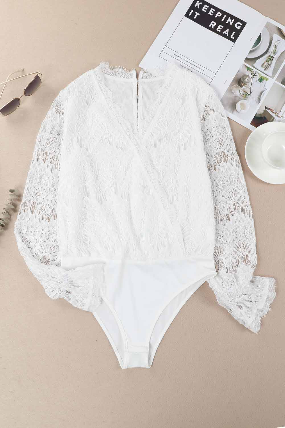 Eyelash Trim Scalloped Lace Flounce Sleeve Bodysuit