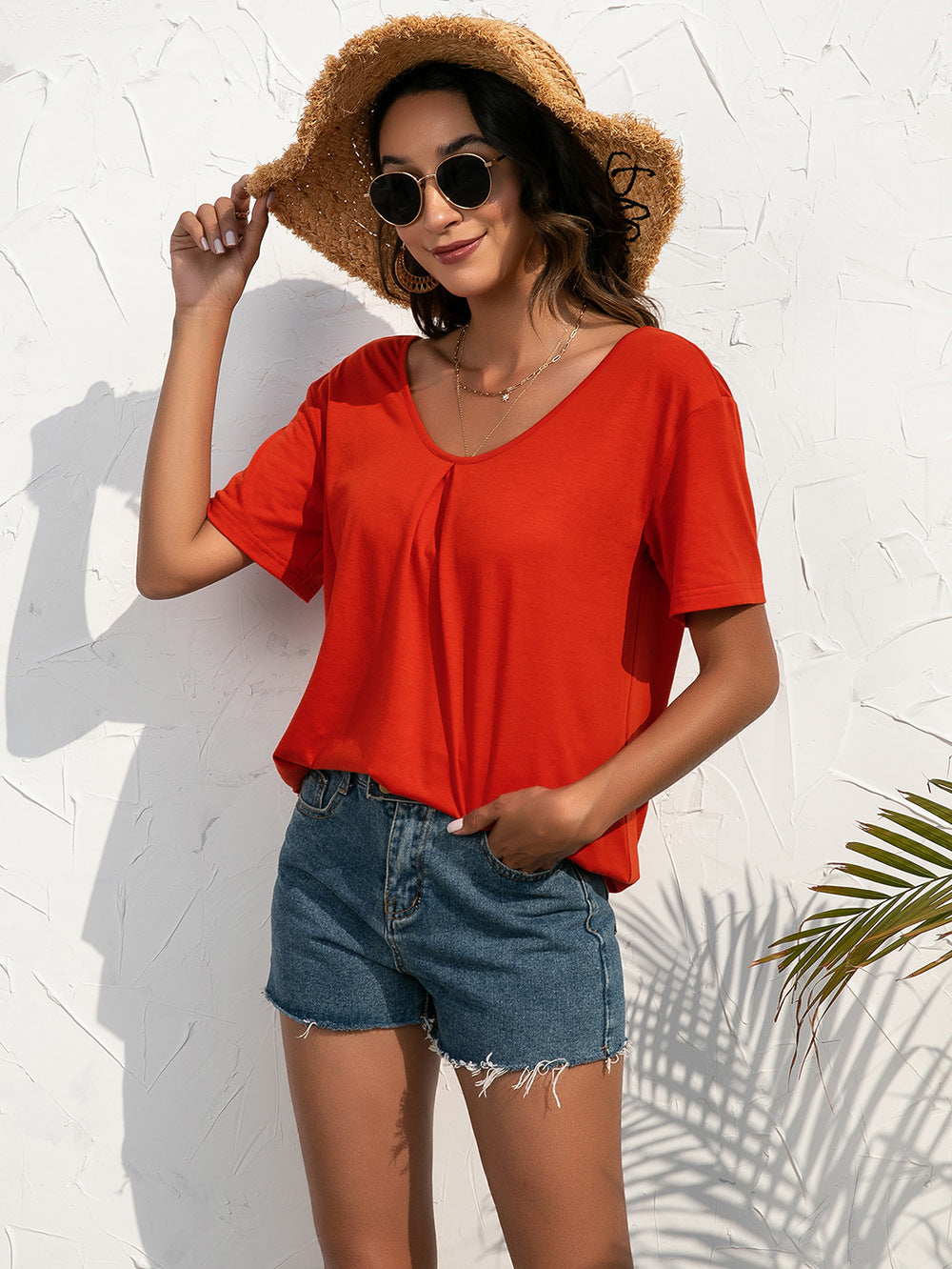 Lace Spliced Round Neck Tee