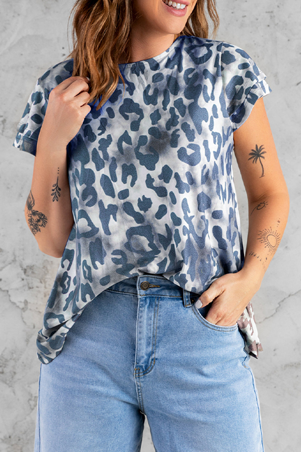 Leopard Print Round Neck Tee