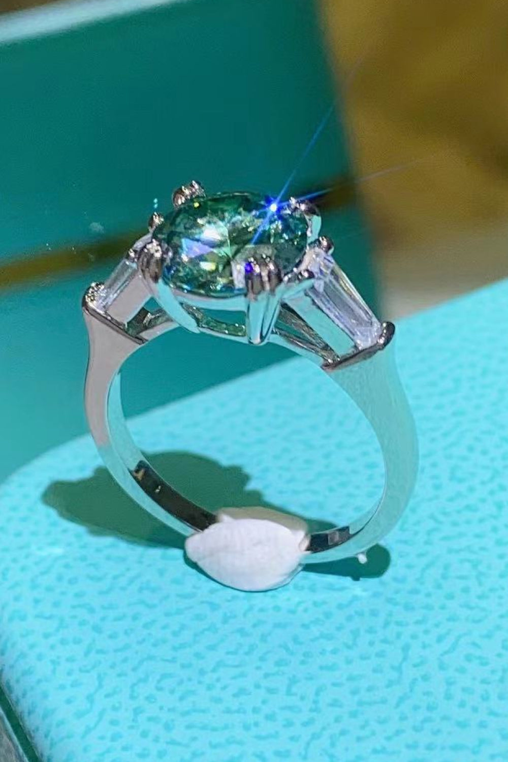 2 Carat Moissanite Emerald Green 925 Sterling Silver Ring